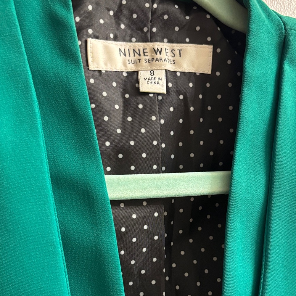 Nine West Women's Green Blazer - Picture 2 of 5